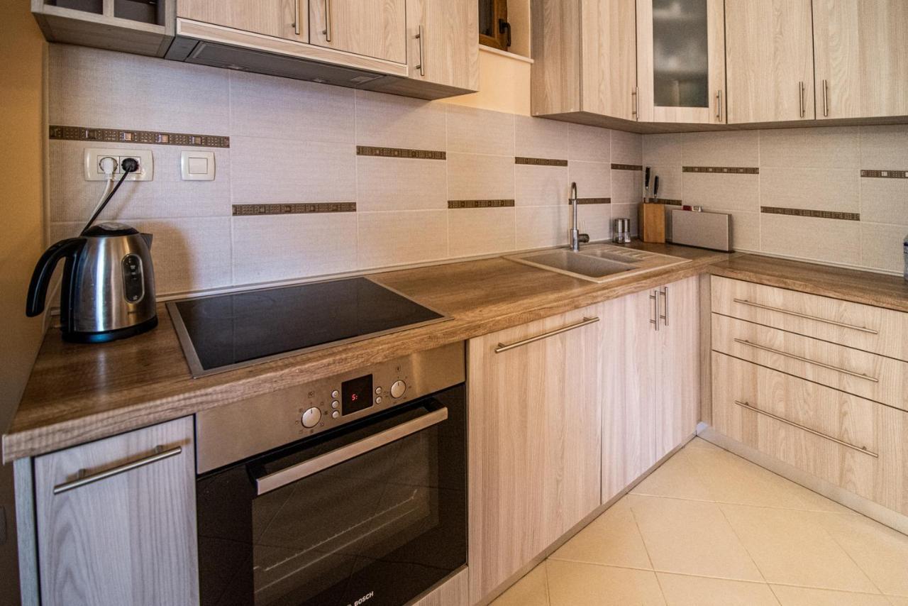 Boka Apartment Baošići Bagian luar foto